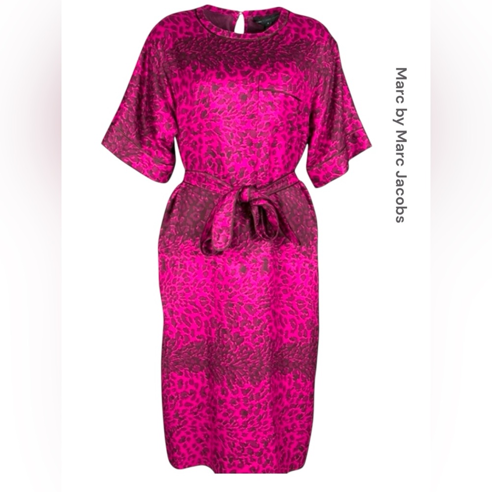 Marc by Marc Jacobs Magenta Animal Printed Silk Belted Size: Medium